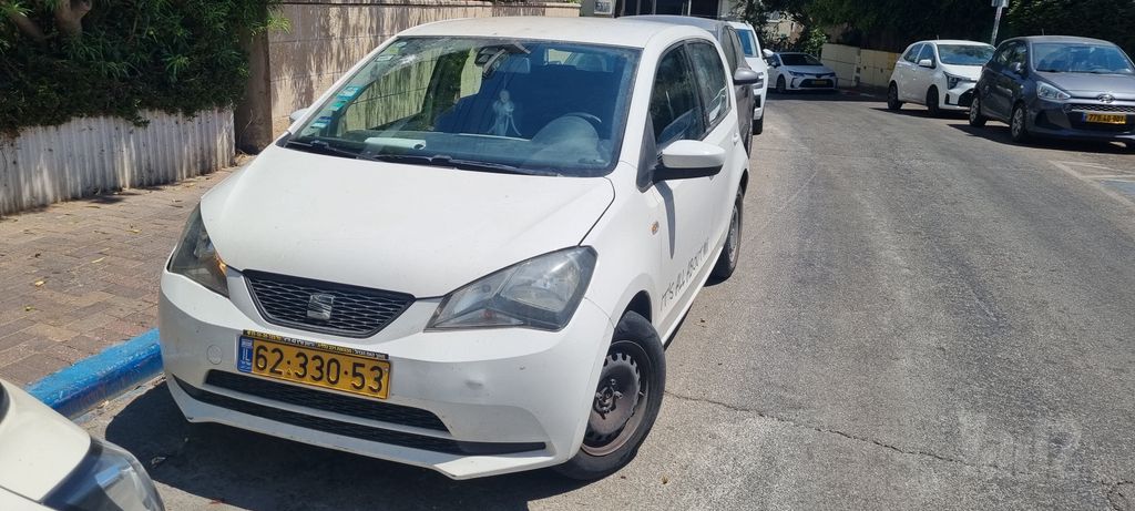 מודעת רכב סיאט Mii