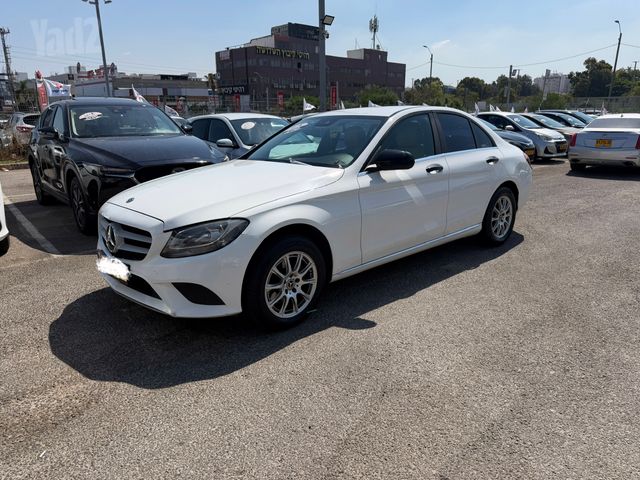 מרצדס-בנץ C-class