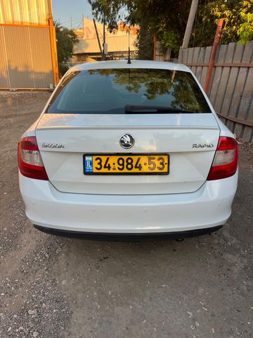 סקודה ראפיד