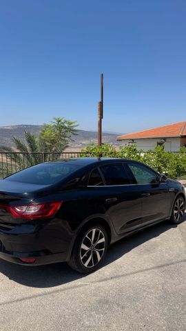 רנו מגאן