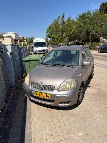 מודעת רכב טויוטה יאריס
