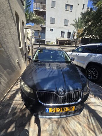 סקודה אוקטביה