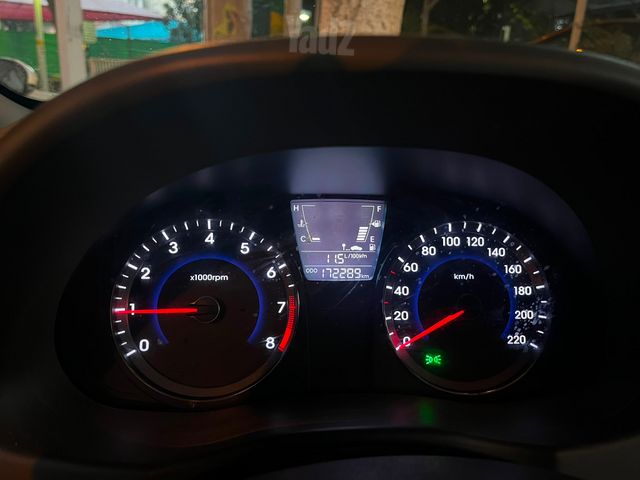 יונדאי אקסנט i25