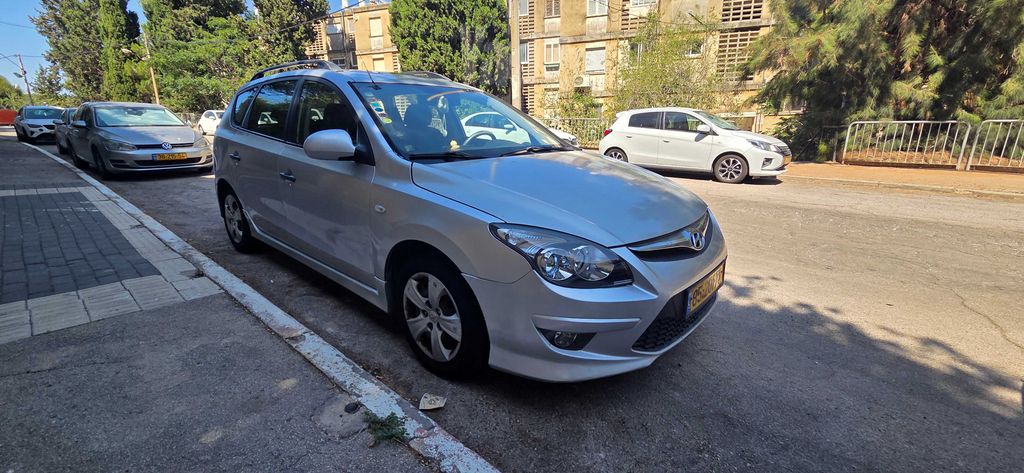 מודעת רכב יונדאי i30