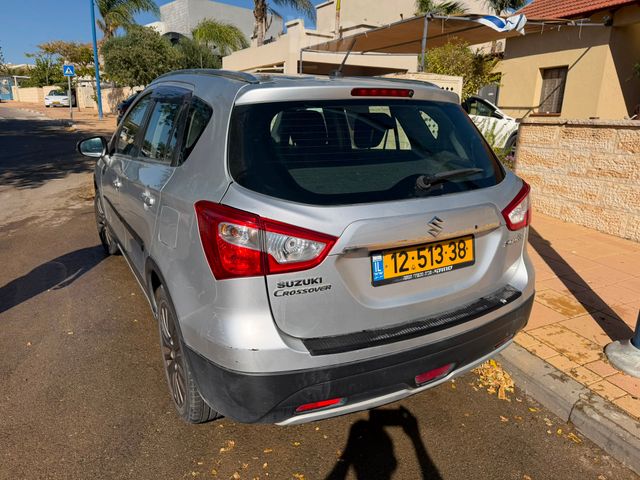 סוזוקי קרוסאובר