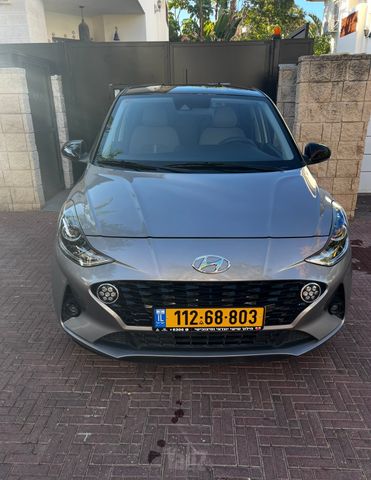 יונדאי i10