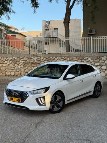 מודעת רכב יונדאי איוניק