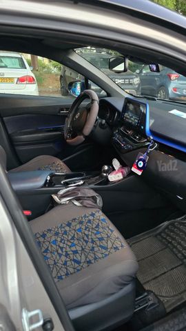טויוטה C-HR