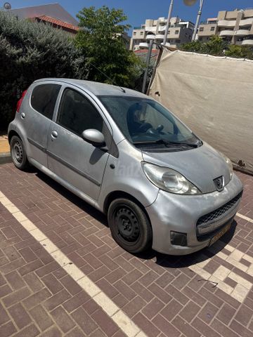 מודעת רכב פיג'ו 107