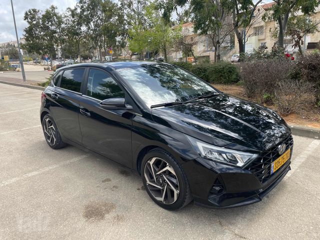 יונדאי i20