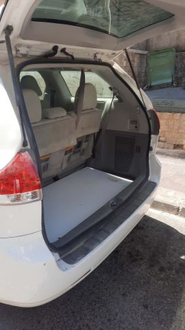 מודעת רכב טויוטה סיינה