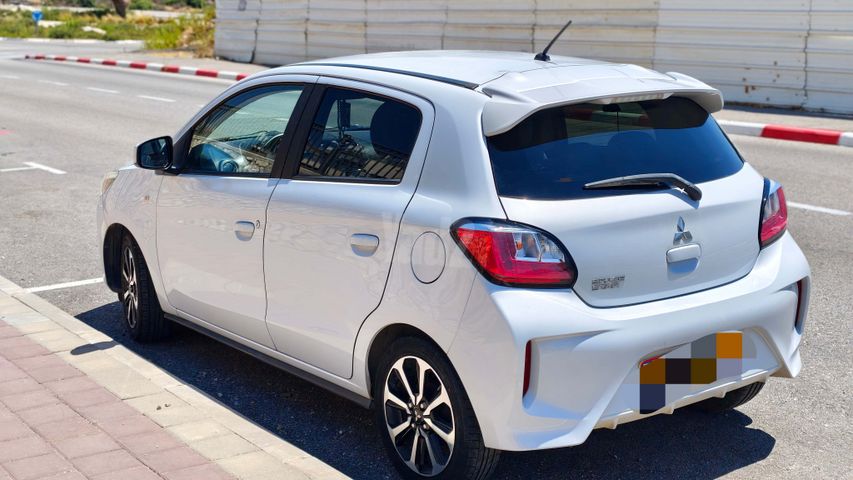 מיצובישי ספייס סטאר
