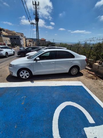 סקודה ראפיד