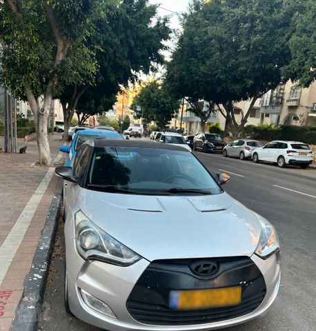 יונדאי ולוסטר