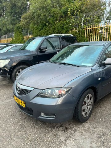 מאזדה 3