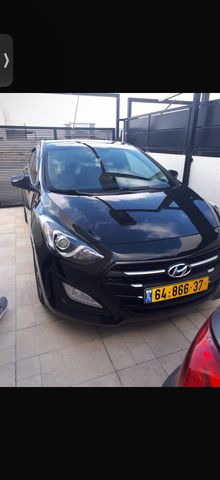 יונדאי i30