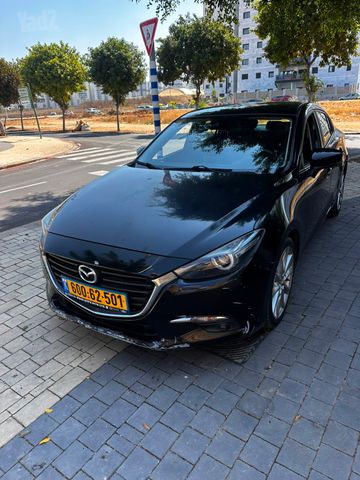 מאזדה 3