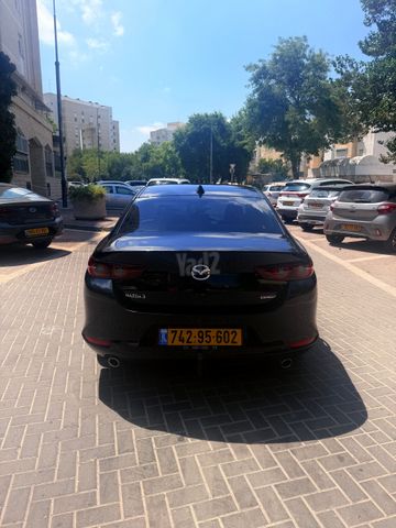 מאזדה 3