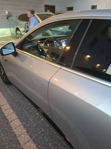 אקספנג P7