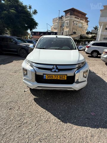 מיצובישי טרייטון / L200