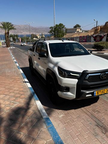 טויוטה היילקס