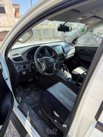 מיצובישי טרייטון / L200