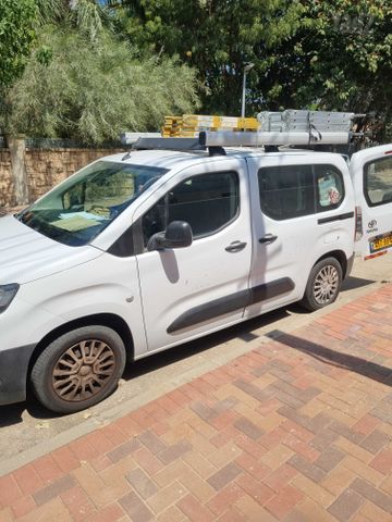 טויוטה פרואייס סיטי