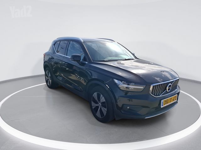 וולוו XC40