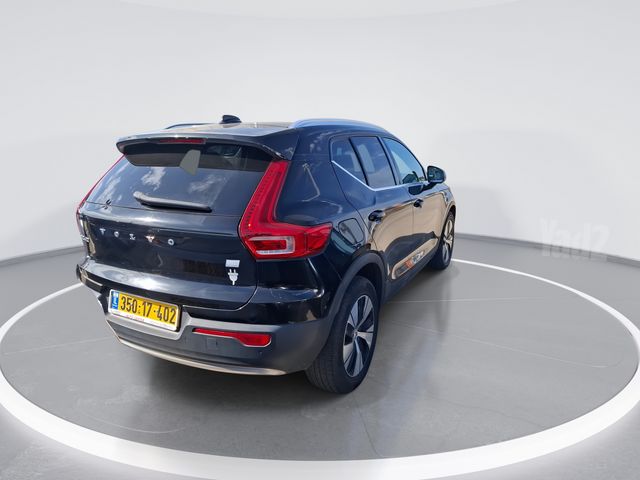 וולוו XC40