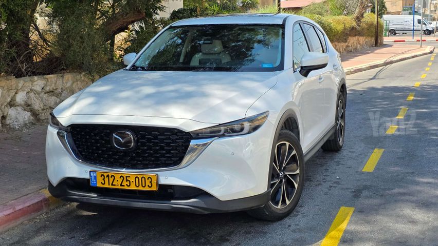 מודעת רכב מאזדה CX-5