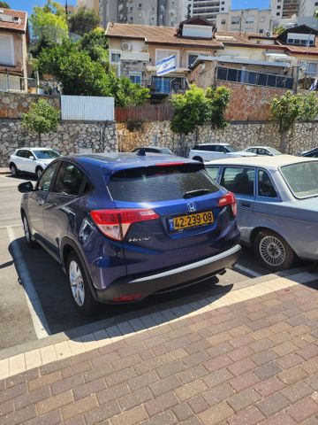 מודעת רכב הונדה HR-V