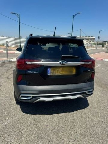 קיה סלטוס