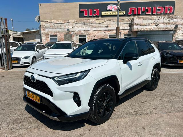 מודעת רכב טויוטה RAV4
