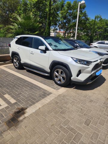 מודעת רכב טויוטה RAV4
