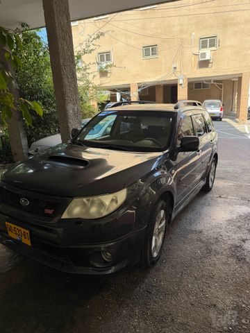 סובארו פורסטר