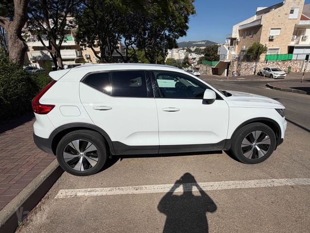 וולוו XC40