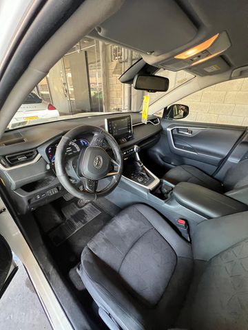 טויוטה RAV4