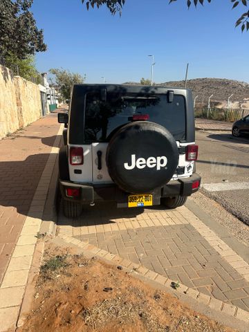 ג'יפ רנגלר
