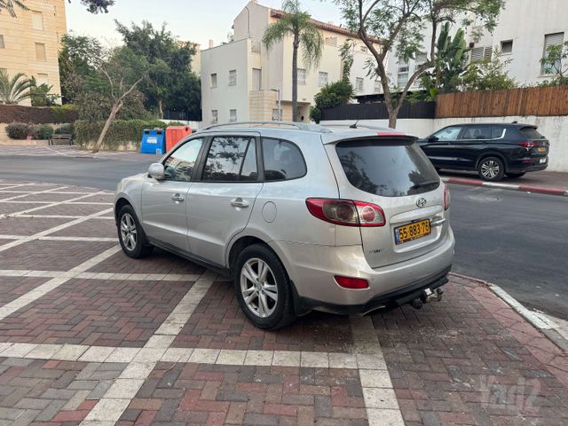 מודעת רכב יונדאי סנטה פה