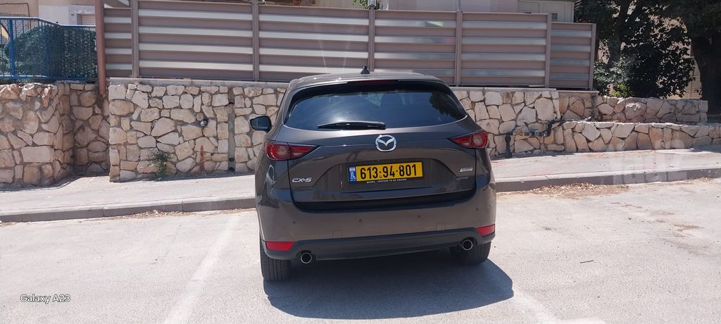 מודעת רכב מאזדה CX-5