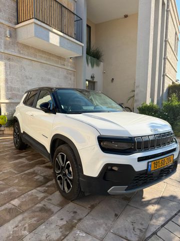 ג'יפ אוונגר