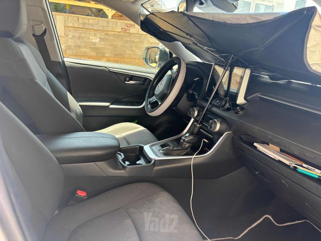 טויוטה RAV4