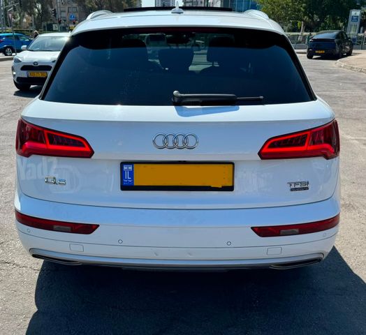 אאודי Q5