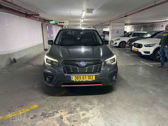 סובארו פורסטר