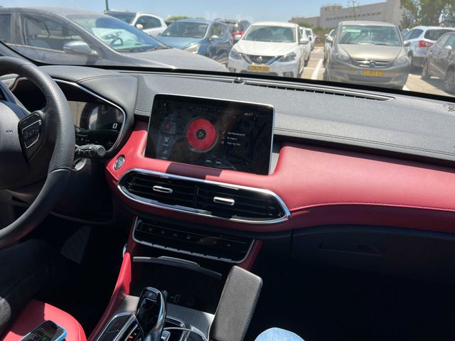 אם ג'י EHS PHEV