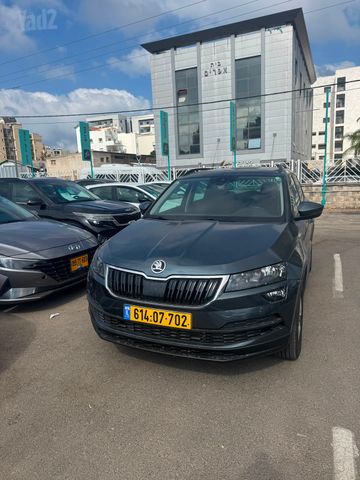 מודעת רכב סקודה קארוק