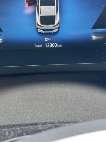 ב מ וו X2