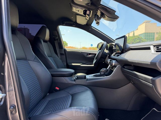 טויוטה RAV4