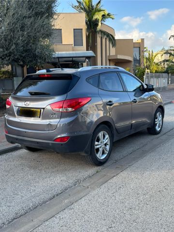 יונדאי ix35