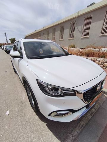 אם ג'י EHS PHEV